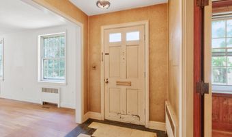 808 W South St, Ahoskie, NC 27910