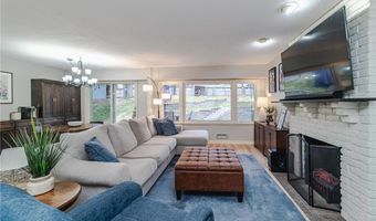 112 Sabra Ct, Apple Valley, MN 55124