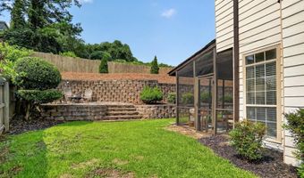 330 Gullwing Ct, Alpharetta, GA 30009
