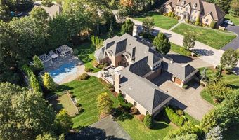 4 Pine Tree Ln, Lincoln, RI 02865