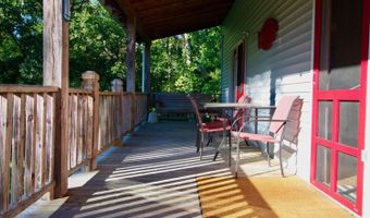 560 S Emerald Isle, Alderson, WV 24910