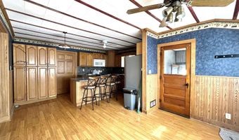 1311 E 7th St, Atlantic, IA 50022