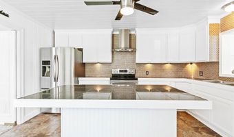 301 E Craig St, Atmore, AL 36502