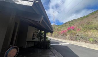 1487 Hiikala Pl 28, Honolulu, HI 96816