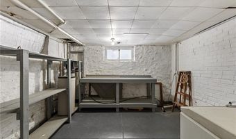 1106 Washington Ave, Alton, IL 62002