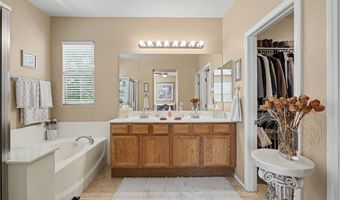2150 Cast Pebble Dr, Las Vegas, NV 89135