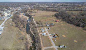 112 Cottage Brook Cir, Anderson, MO 64831