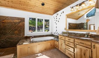 2700 E Main St, Ashland, OR 97520
