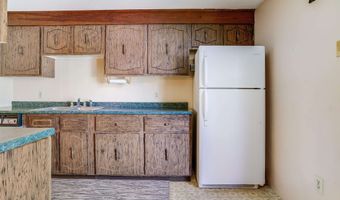5 River St, Newmarket, NH 03857