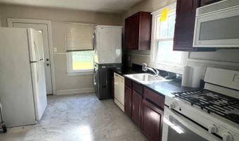1693 Vine St, Biloxi, MS 39531