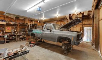 208 Wood Creek Rd, Bethlehem, CT 06751