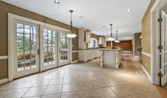 60 Wedgewood Rd, Auburn, ME 04210