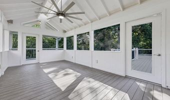 510 Wetherby Terrace Dr, Ballwin, MO 63021