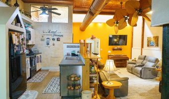 117 W Main St, Ash Grove, MO 65604