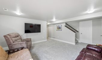 2106 Ammann Dr, Adel, IA 50003