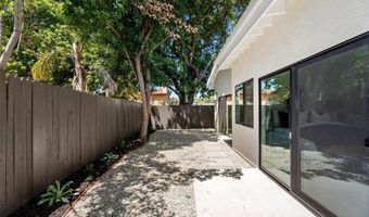 7901 Winsford, Westchester, CA 90045