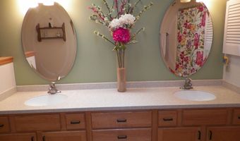 855 N High Point Rd 855, Madison, WI 53717