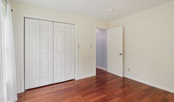 151 South St, Southport, IN 46227