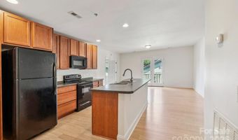 400 N Skyloft Dr 101, Asheville, NC 28801