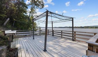 825 Dogwood Ln, Ashville, AL 35953