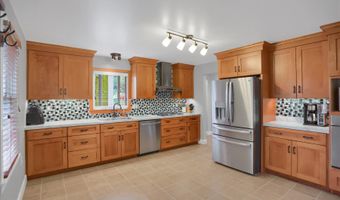 243 TATTLETOWN Rd, Aaronsburg, PA 16820