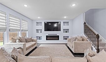 913 Adelyn St, Anna, TX 75409