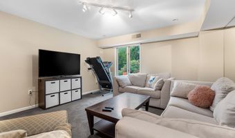 99 Birkdale Rd, Bedford, NH 03110