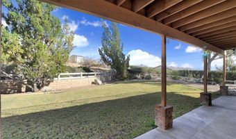 18032 Ohna Rd, Apple Valley, CA 92307