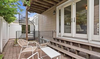 155 W 9th St 1, Boston, MA 02127
