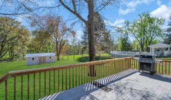 42 Crest Dr, Basking Ridge, NJ 07920