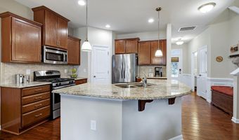 630 Briarcliff St, Apex, NC 27502