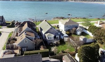 112 Esplanade, Middletown, RI 02842
