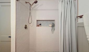 1267 WOODLAWN Ter, Clearwater, FL 33755