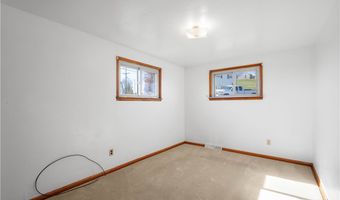 275 Hallam Rd, Amwell, PA 15301