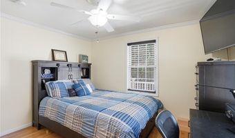 212 Lexington Ave, North Providence, RI 02904