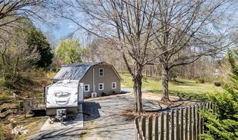 1832 Nc Highway 801, Advance, NC 27006