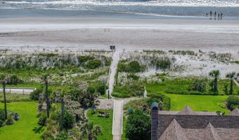 1313 E COAST Dr, Atlantic Beach, FL 32233