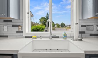 2308 NW 7TH St, Battle Ground, WA 98604