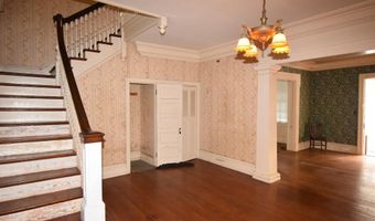 419 LOCUST Ave, Burlington, NJ 08016