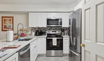 220 PRIMROSE Ln, Ambler, PA 19002