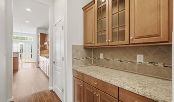 20920 ASHBURN HEIGHTS Dr, Ashburn, VA 20148