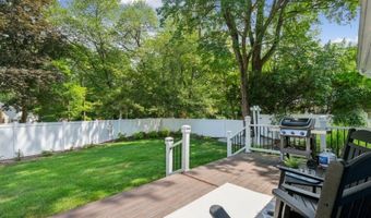 3 N Ridge Rd, Livingston, NJ 07039