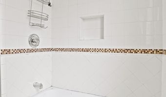 810 MESITA Dr, El Paso, TX 79902