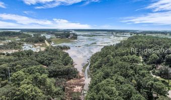 23 Little Creek Rd, Beaufort, SC 29907