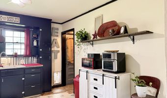 600 E Pearl St, Aurora, MO 65605