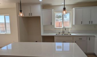 9878 Magnolia Ave, California City, CA 93505