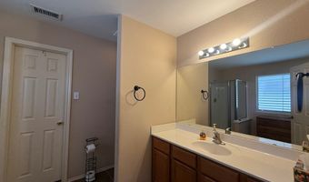 418 Oak Glen Dr, Aransas Pass, TX 78336