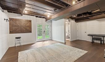 3120 Windmill Dr, Adrian, MI 49221