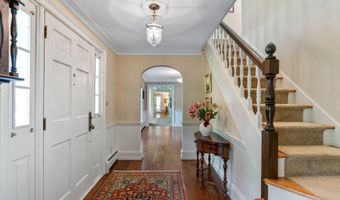 6 Pine Hill Rd, Burlington, CT 06013