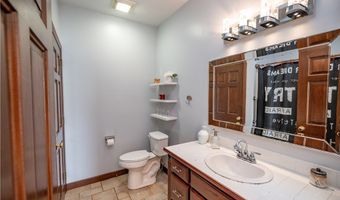 6904 Ruby Ct, Austintown, OH 44515